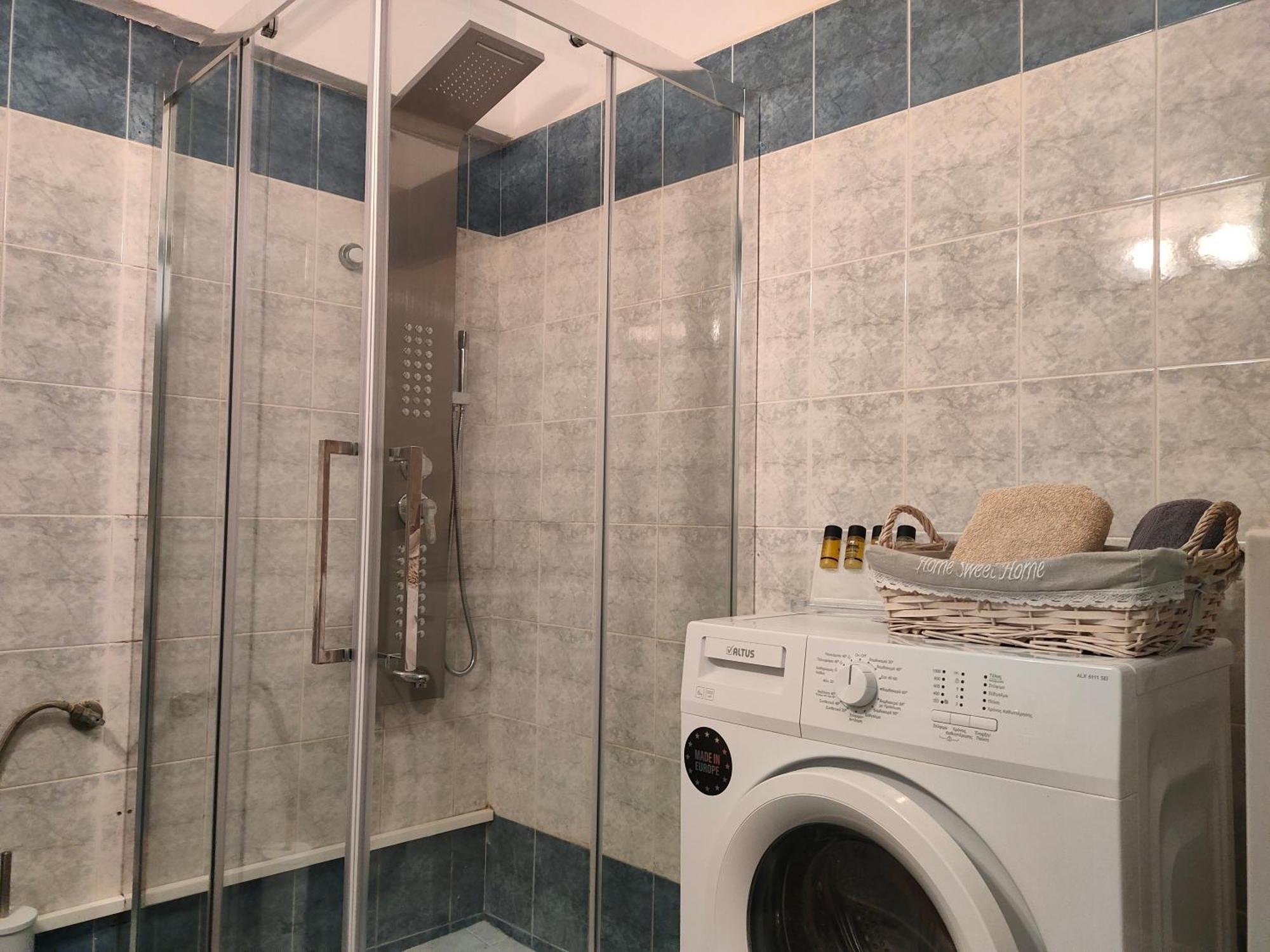 Margio Skiathos Apartments Bagian luar foto